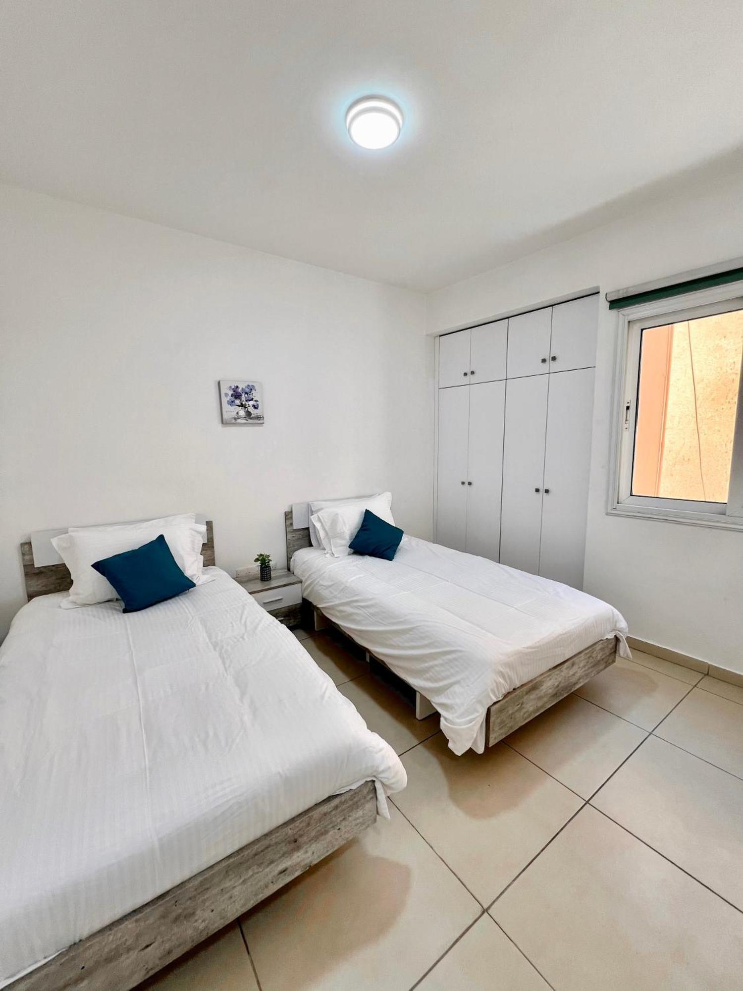 Georgiou 202 Apartamento Larnaca Exterior foto