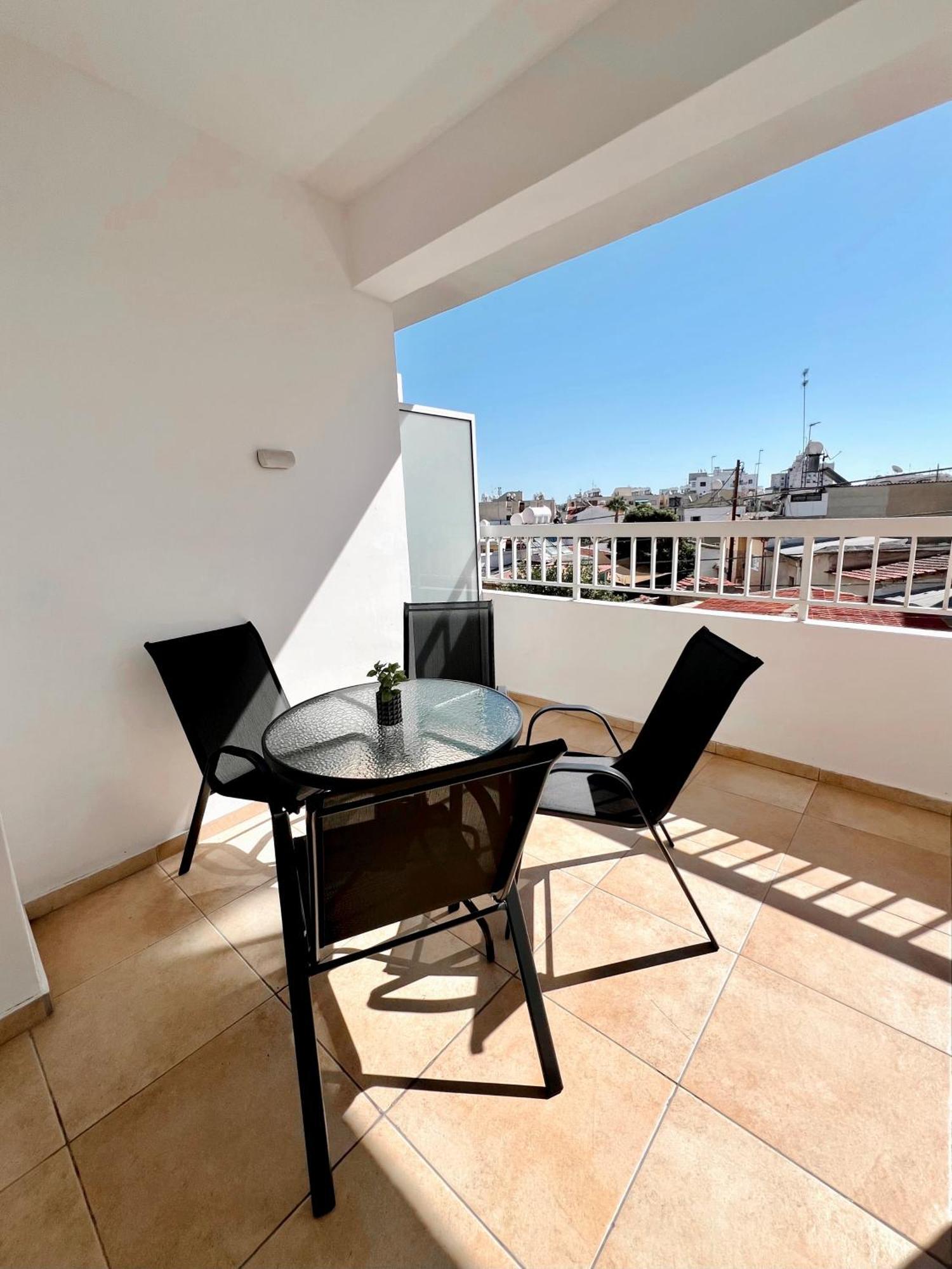 Georgiou 202 Apartamento Larnaca Exterior foto